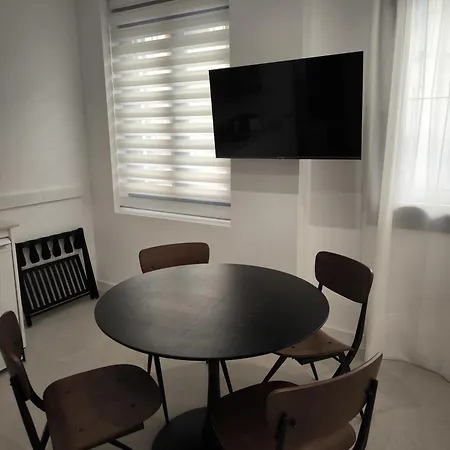 Aparthotel Capuchinos 31 Malaga